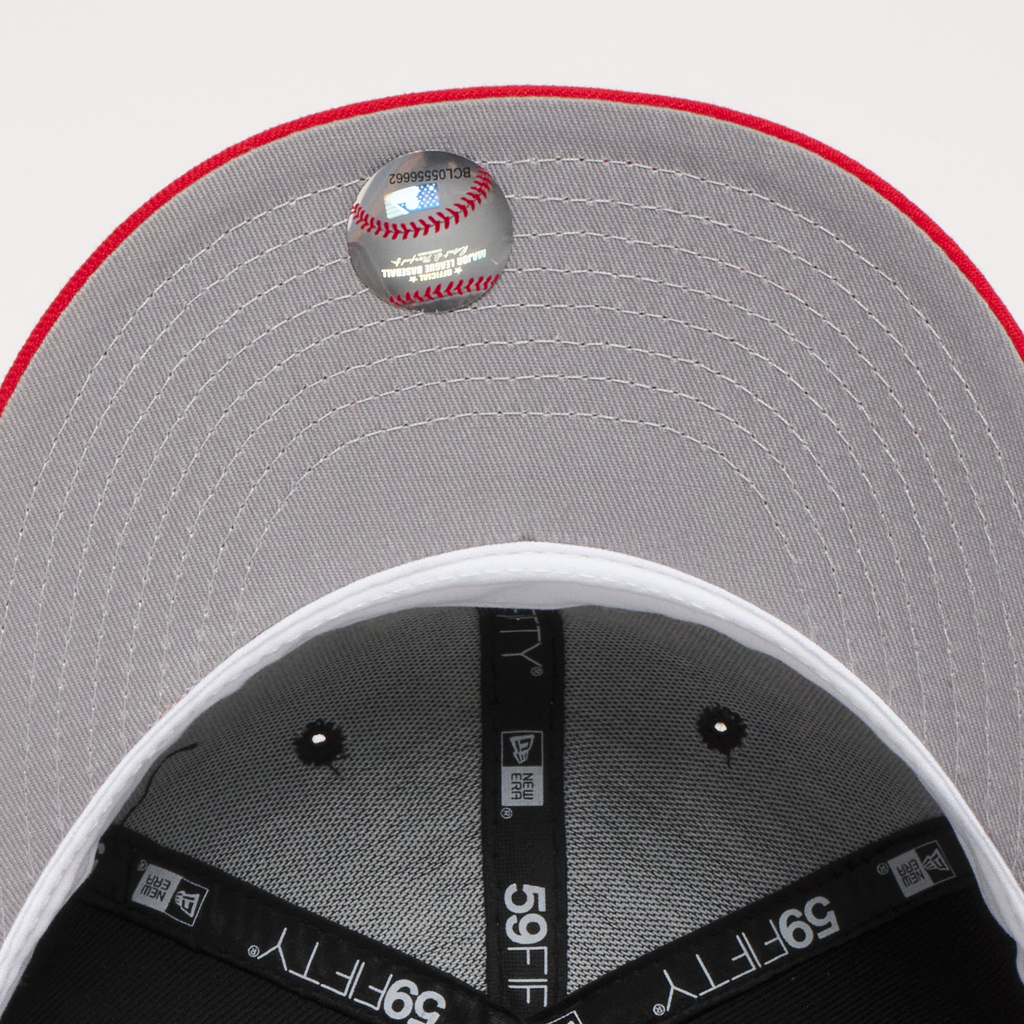 Chicago White Sox City Connect Black & Red Grey uv