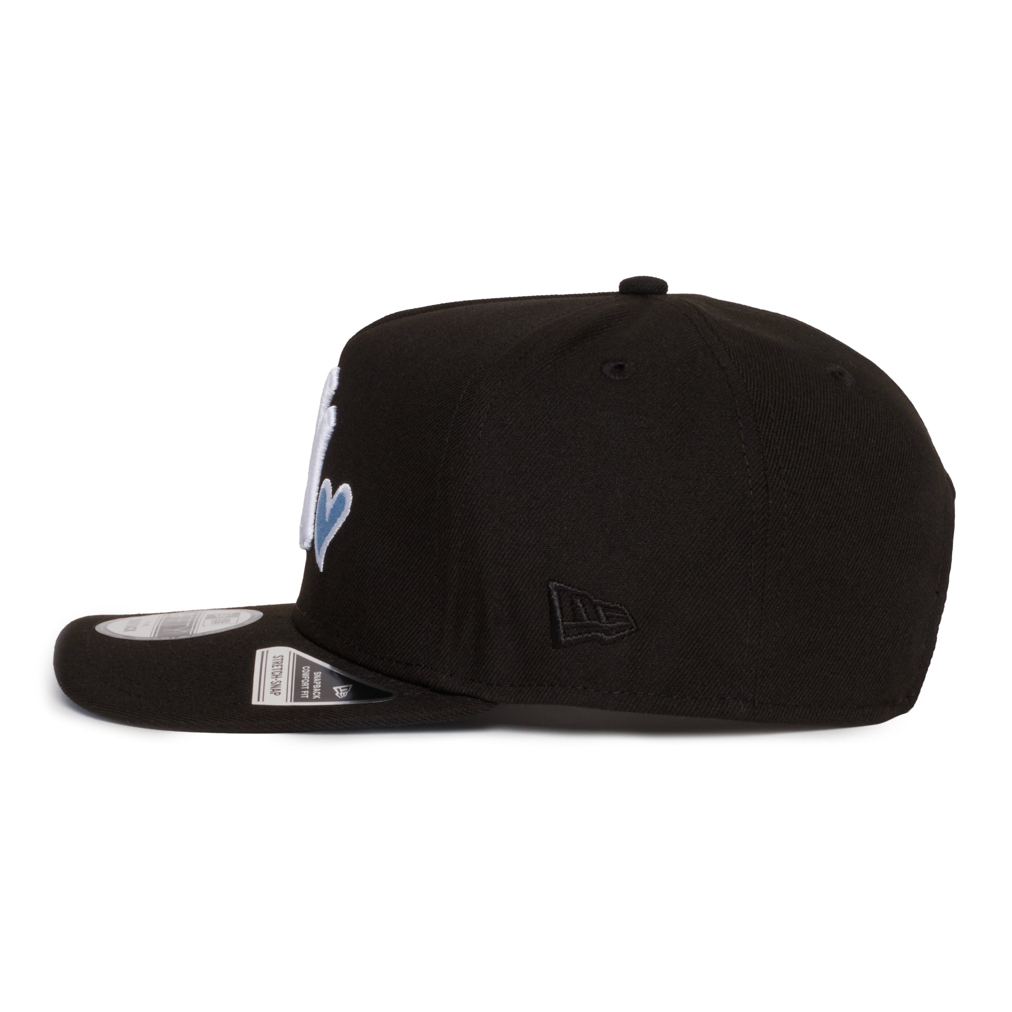 New York Yankees Black Sky Heart 950 AFrame 2000 WS Patch  Snap Back