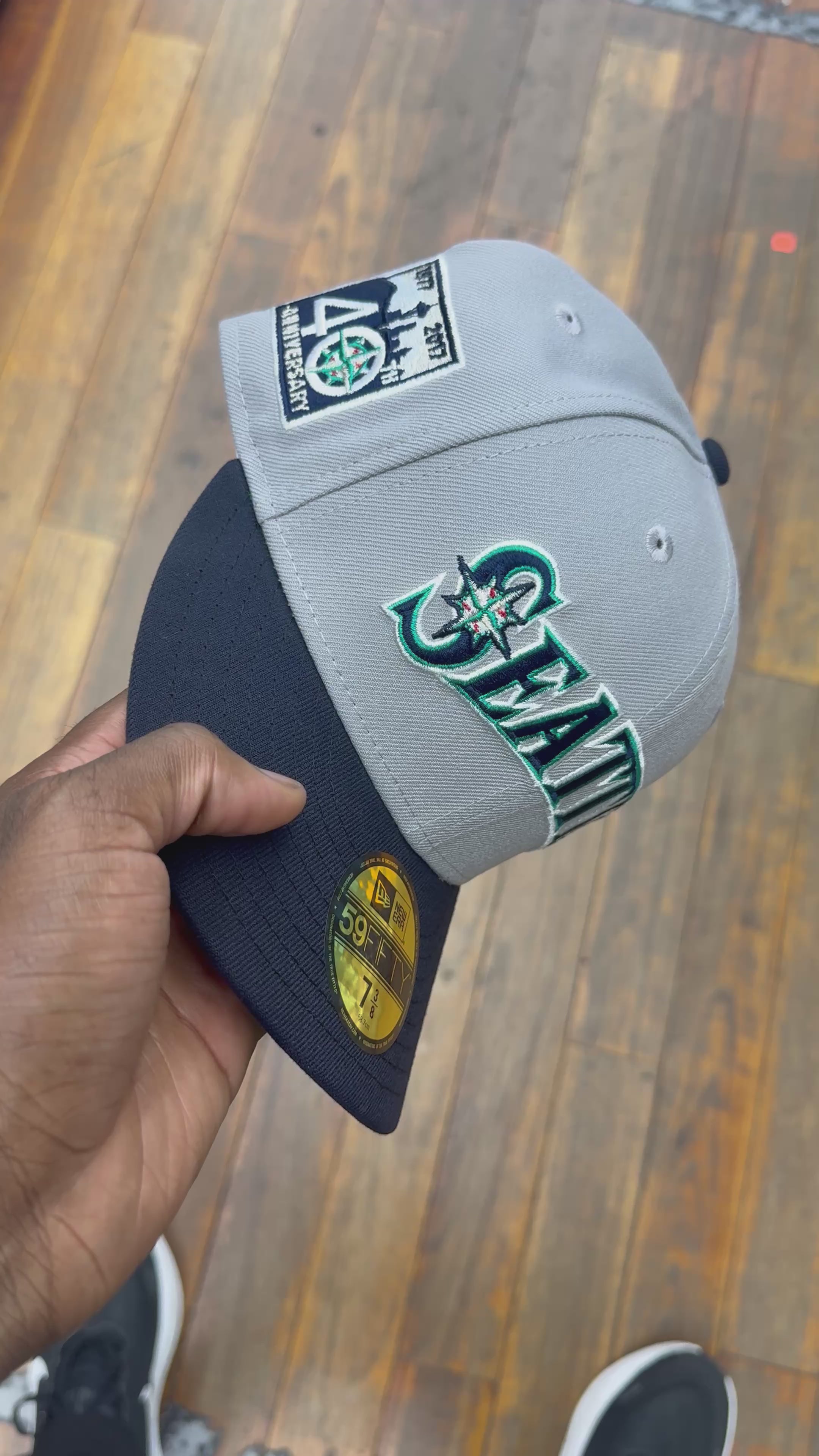 Seattle Mariners Grey & Navy Blue Font 40Th Anniversary