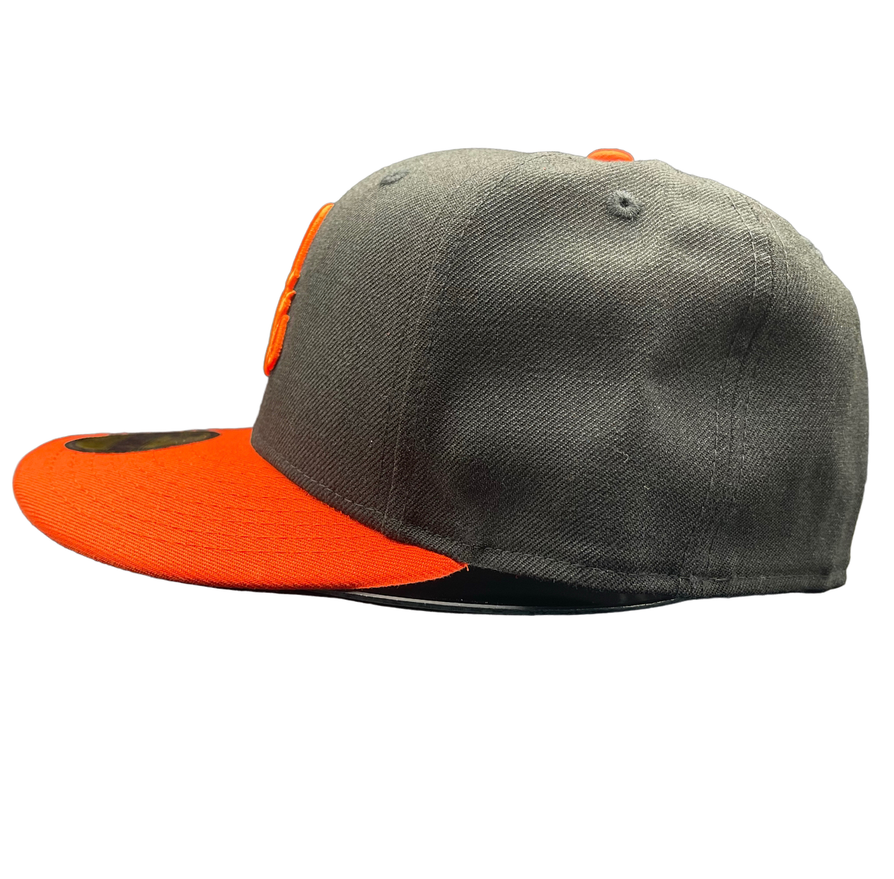 BALT. ORIOLES 2T BLACK+ORANGE GREY UV “O”